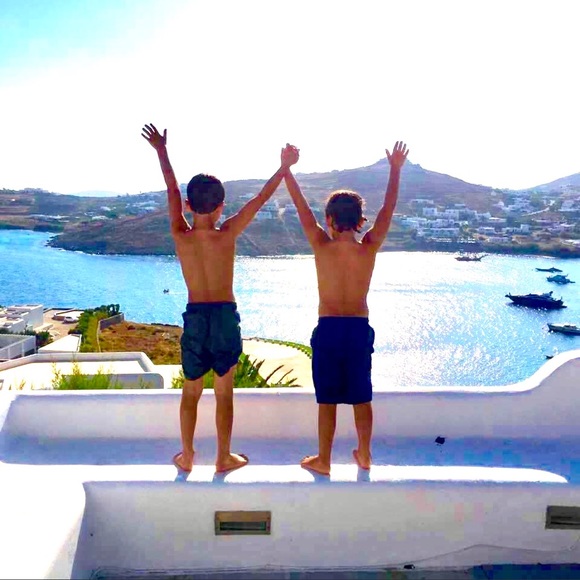 Meet your Posher, Rea - Picture 3 of 4